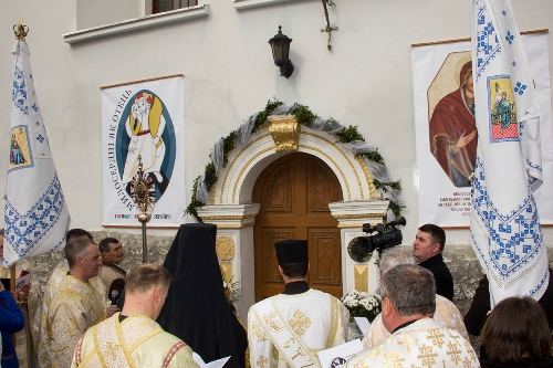 В м. Городку вершино Чин Молебню і відкриття «Дверей милосердя».(ФОТО) В м. Городку вершино Чин Молебню і відкриття «Дверей милосердя».(ФОТО)